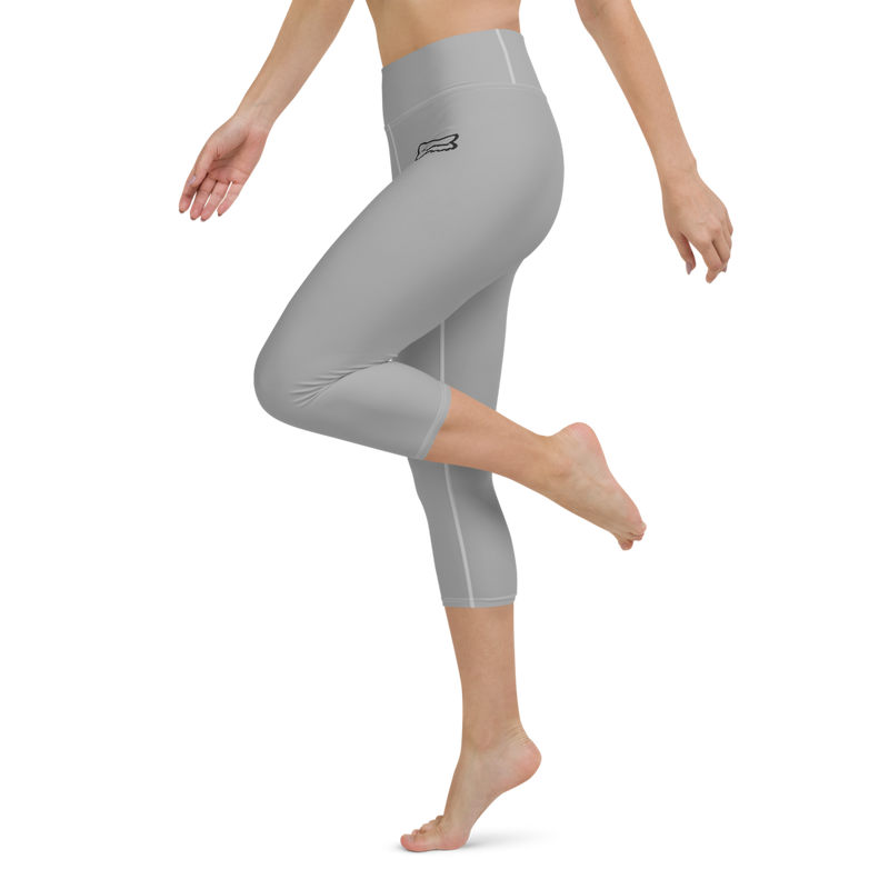 Fox-Yoga-Capri-Leggings-Grey-4